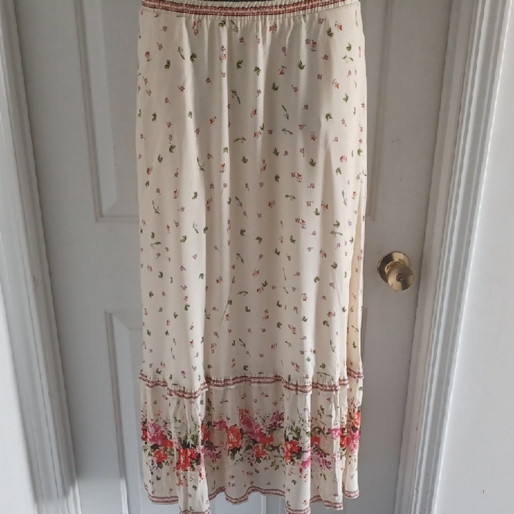 Max Studio Cream Floral Maxi Skirt, L - Picture 2 of 6